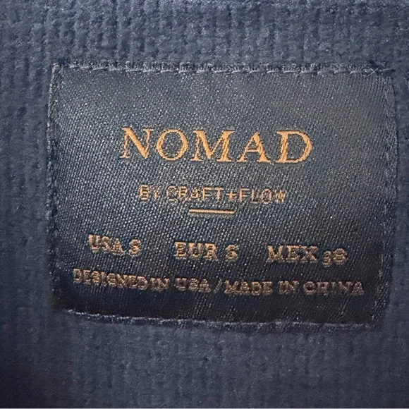 Nomad Men’s Small Navy Blue and Cream Plaid Lined Flannel Shirt Long Sleeve EUC - Picture 2 of 6